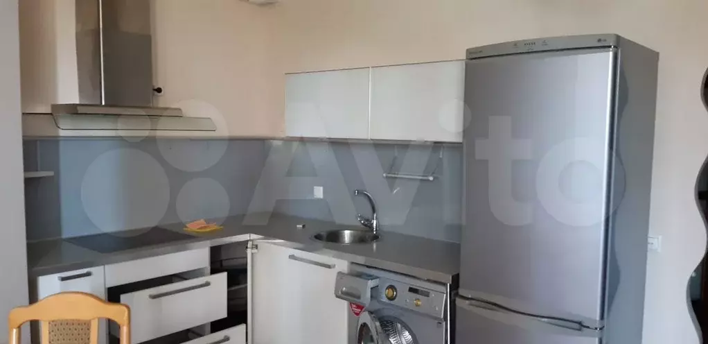1-к. квартира, 40 м, 2/16 эт. - Фото 0