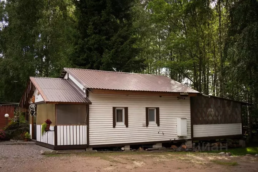 Дом в Ленинградская область, Выборгский район, Советское городское ... - Фото 2