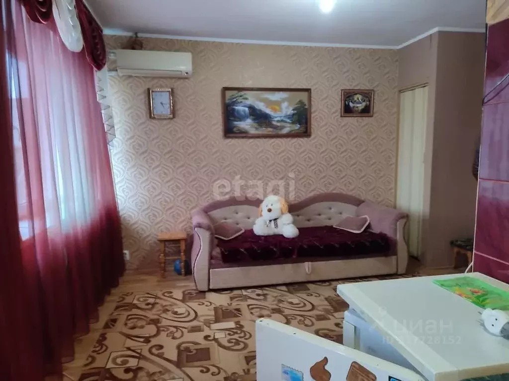 3-к кв. Крым, Армянск ул. Иванищева (61.0 м) - Фото 0