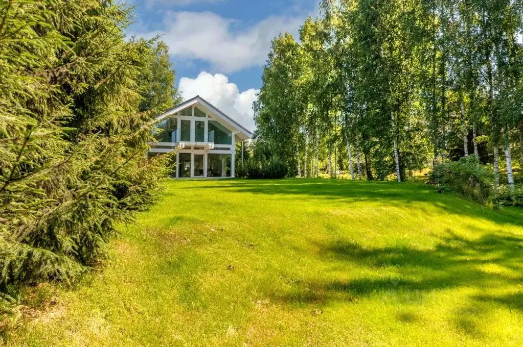 Дом в Ленинградская область, Всеволожский район, Бугровское городское ... - Фото 0