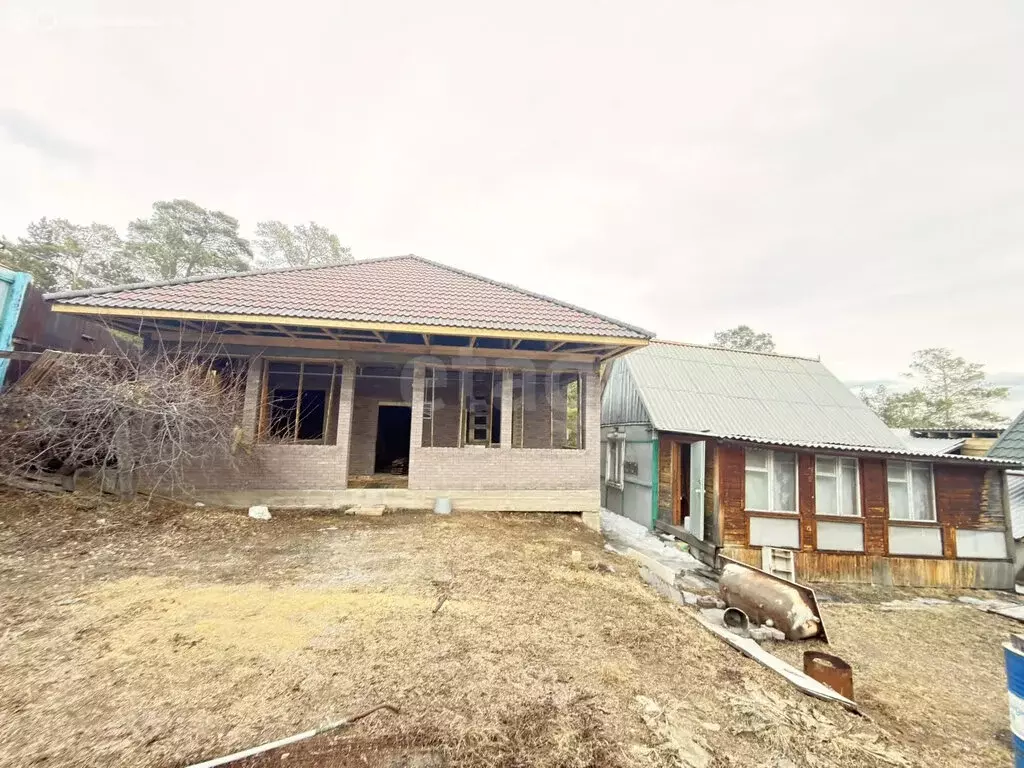 Дом в Улан-Удэ, улица Радуга (100 м) - Фото 1