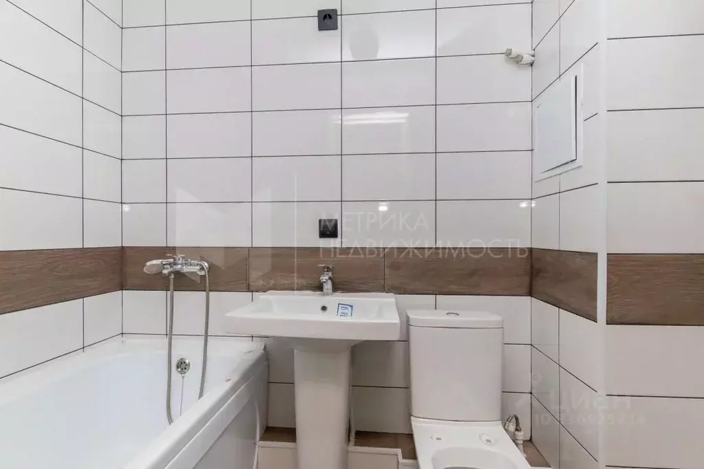 Студия Тюменская область, Тюмень ул. Мельникайте, 83к2 (20.8 м) - Фото 0