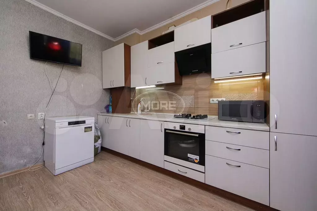 2-к. квартира, 68 м, 2/3 эт. - Фото 1