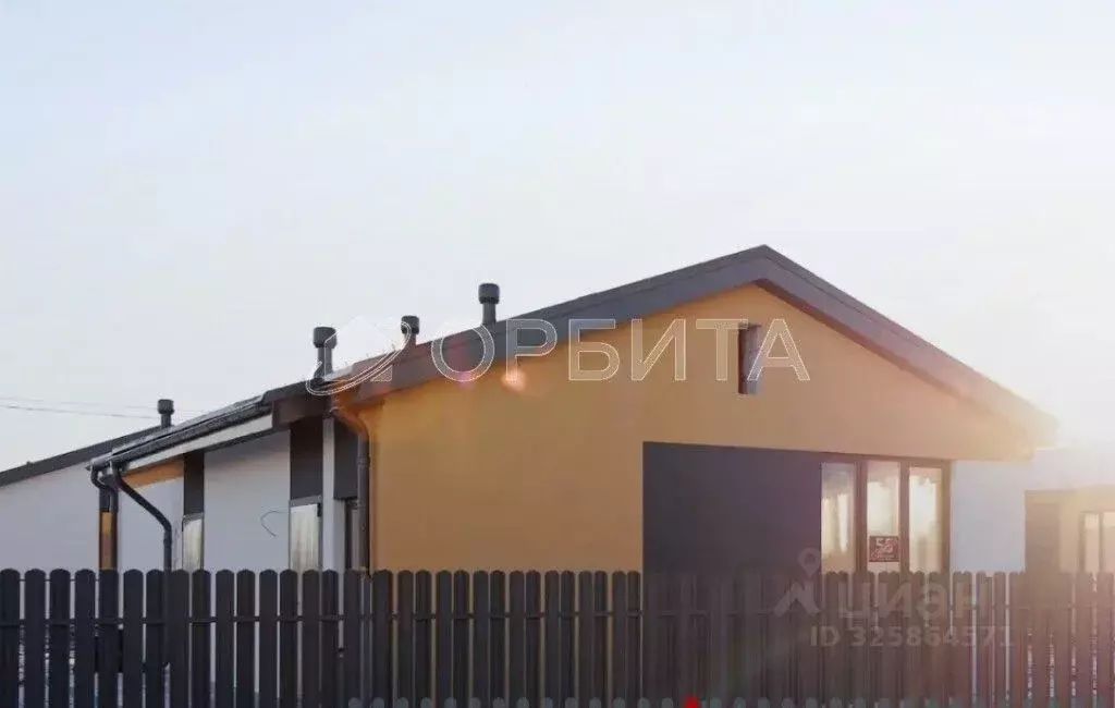 Дом в Тюменская область, Тюменский муниципальный округ, с. Ембаево  ... - Фото 2