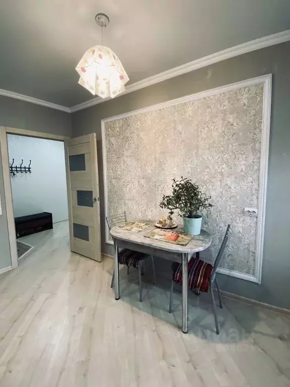 3-к кв. Хакасия, Абакан ул. Комарова, 24Б (61.0 м) - Фото 0