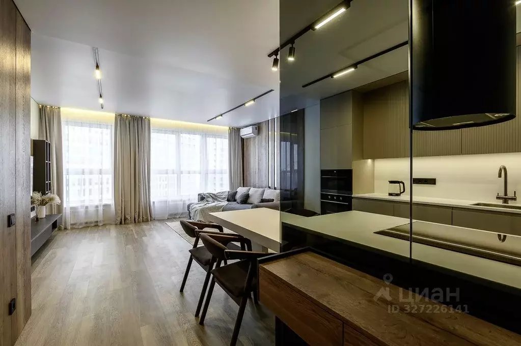 2-к кв. Свердловская область, Екатеринбург ул. Мира, 47/7 (64.5 м) - Фото 1