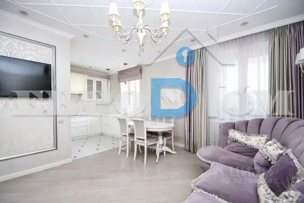 3-к кв. Омская область, Омск ул. Крупской, 14к4 (76.6 м) - Фото 1