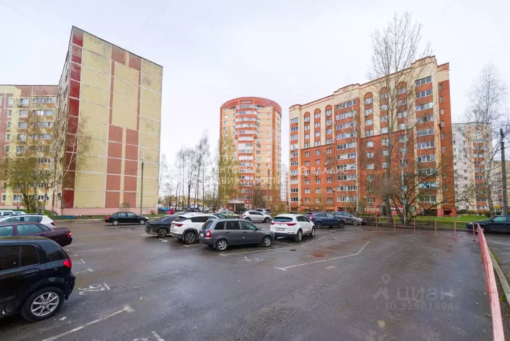 3-к кв. Рязанская область, Рязань ул. Новоселов, 53к3 (65.4 м) - Фото 1