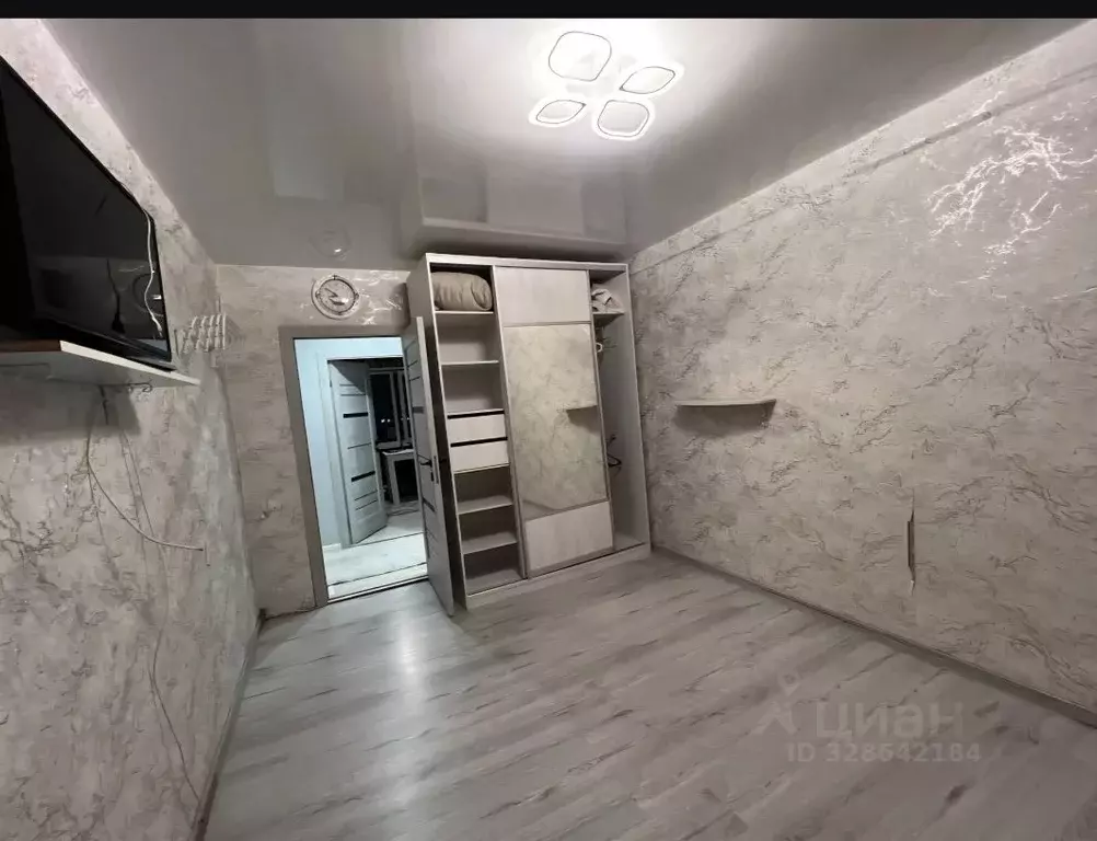 Комната Свердловская область, Екатеринбург ул. Ангарская, 52/1 (15.0 ... - Фото 2