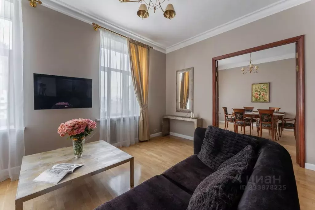 Квартира, 5 и более комнат, 159.6 м - Фото 2