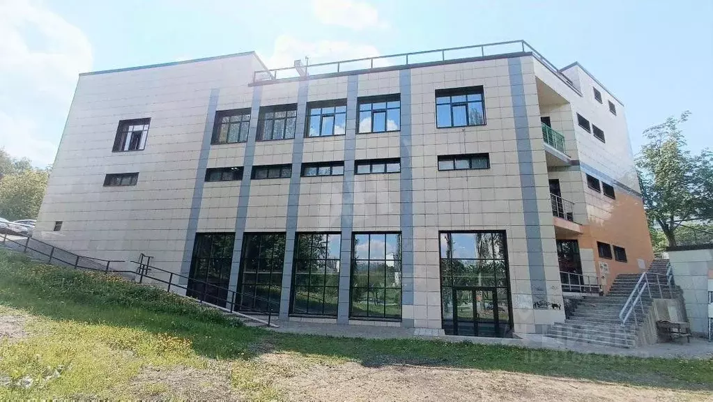 Помещение свободного назначения в Москва Чертановская ул., 47 (400 м) - Фото 0