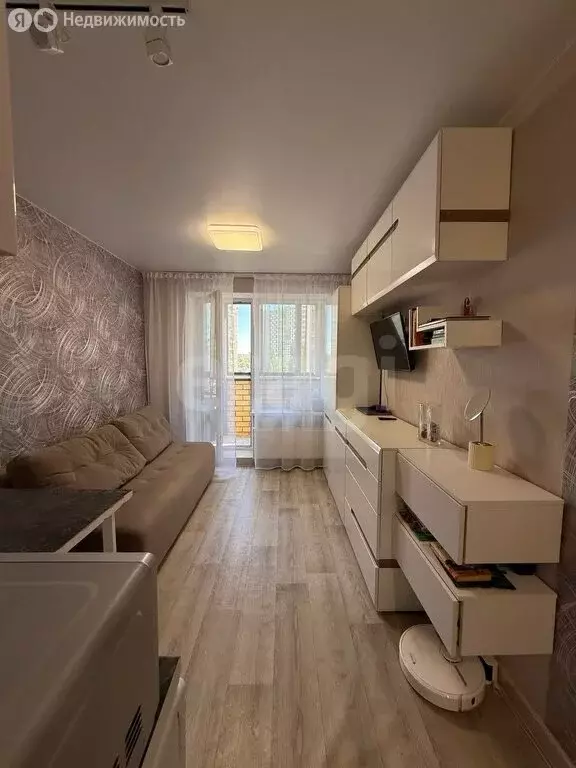 Квартира-студия: Воронеж, улица Независимости, 84/3 (17 м) - Фото 0