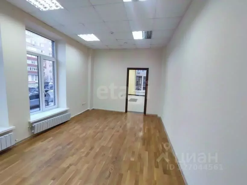 Офис в Тюменская область, Тюмень Депутатская ул., 110 (328 м) - Фото 1