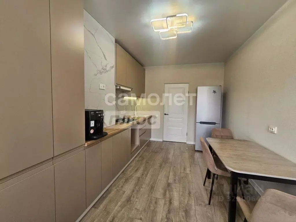 2-к кв. Кабардино-Балкария, Нальчик ул. Атажукина, 12к1 (58.0 м) - Фото 1