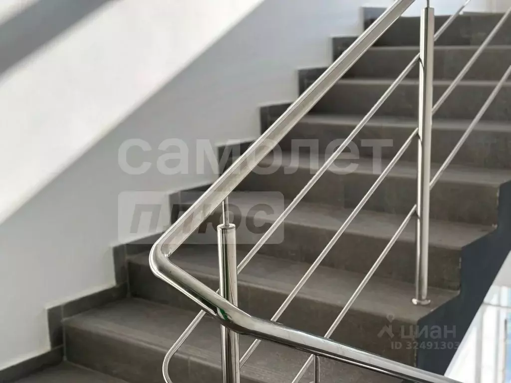 1-к кв. Крым, Симферополь ул. Мира, 2 (24.1 м) - Фото 2