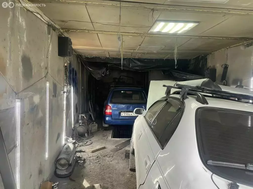 3-комнатная квартира: деревня Карлук, Нагорная улица, 5 (30 м) - Фото 1