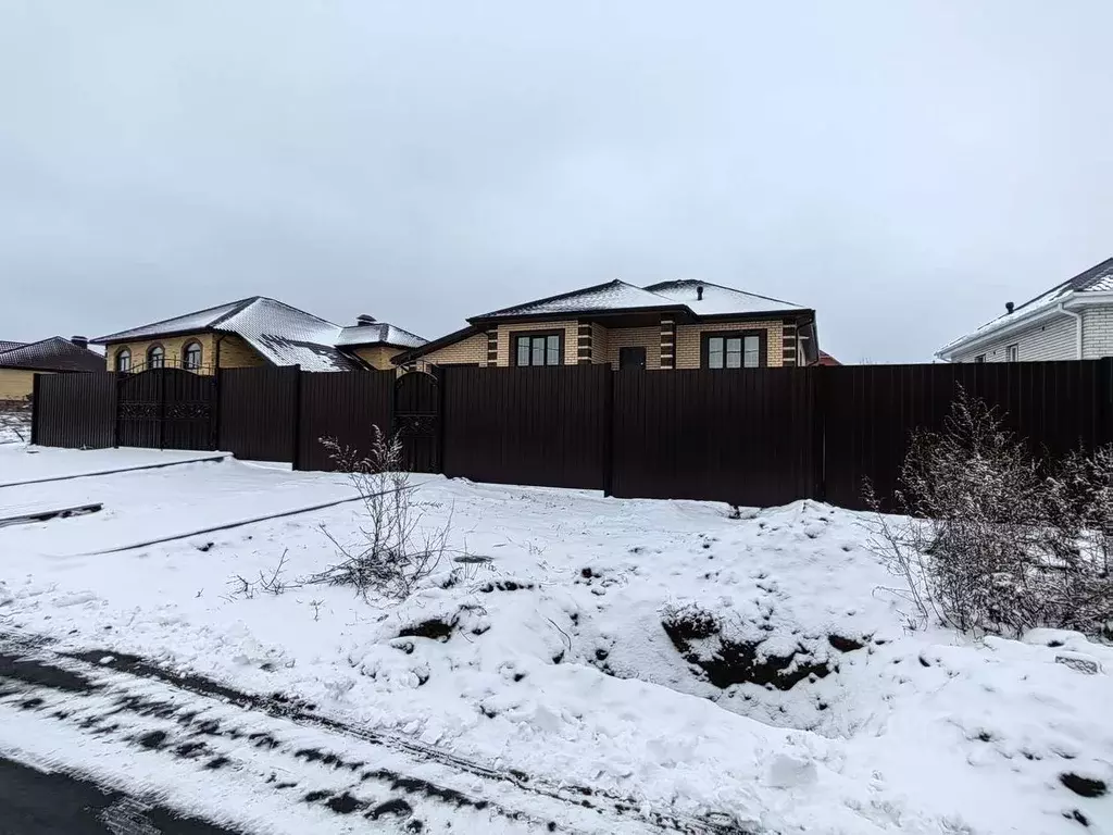 Дом в Белгородская область, Белгородский район, Северный городское ... - Фото 1