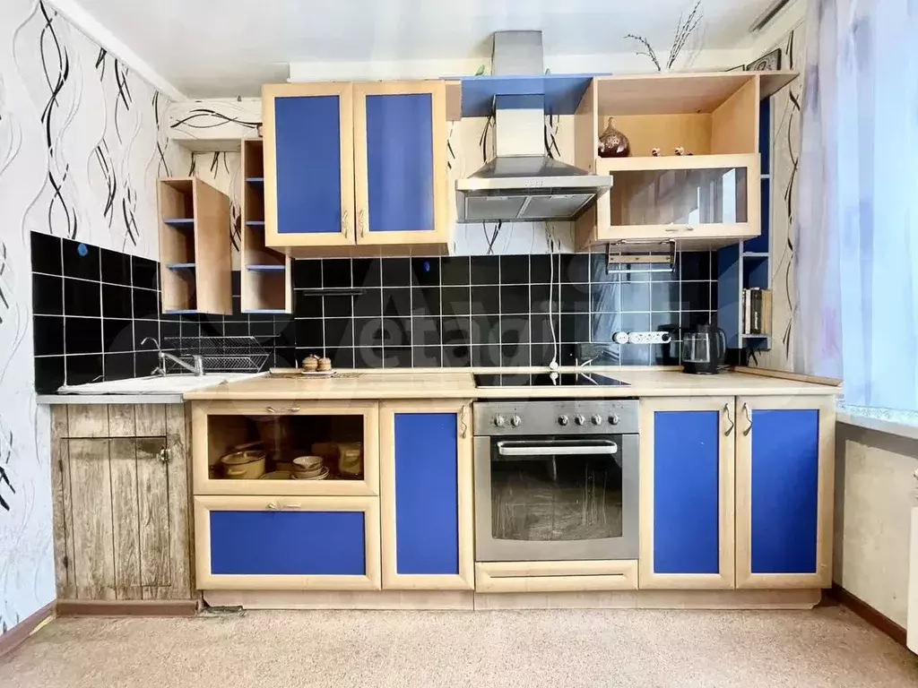 2-к. квартира, 50 м, 1/9 эт. - Фото 0