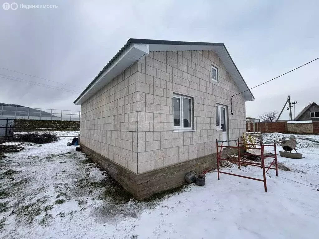 Дом в Добровское сельское поселение, СНТ Тропик (50 м) - Фото 1