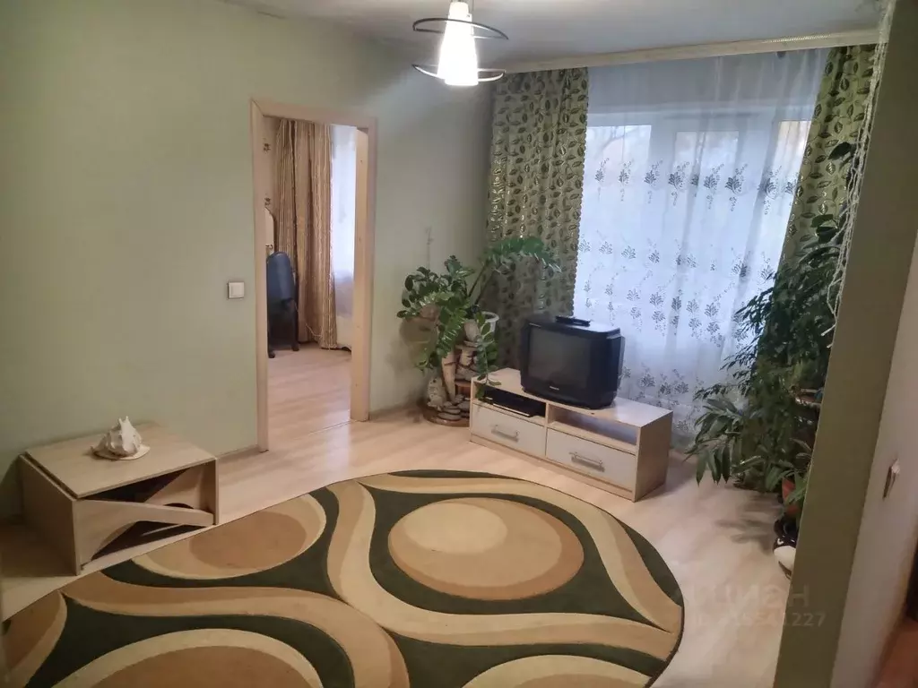 2-к кв. Кемеровская область, Белово Октябрьская ул., 39 (46.0 м) - Фото 1