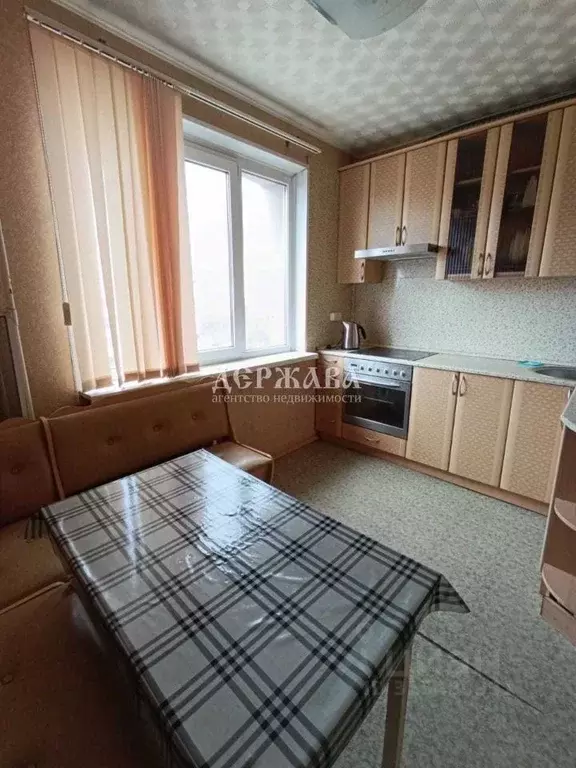 3-к кв. Белгородская область, Старый Оскол Северный мкр, 5 (65.0 м) - Фото 0