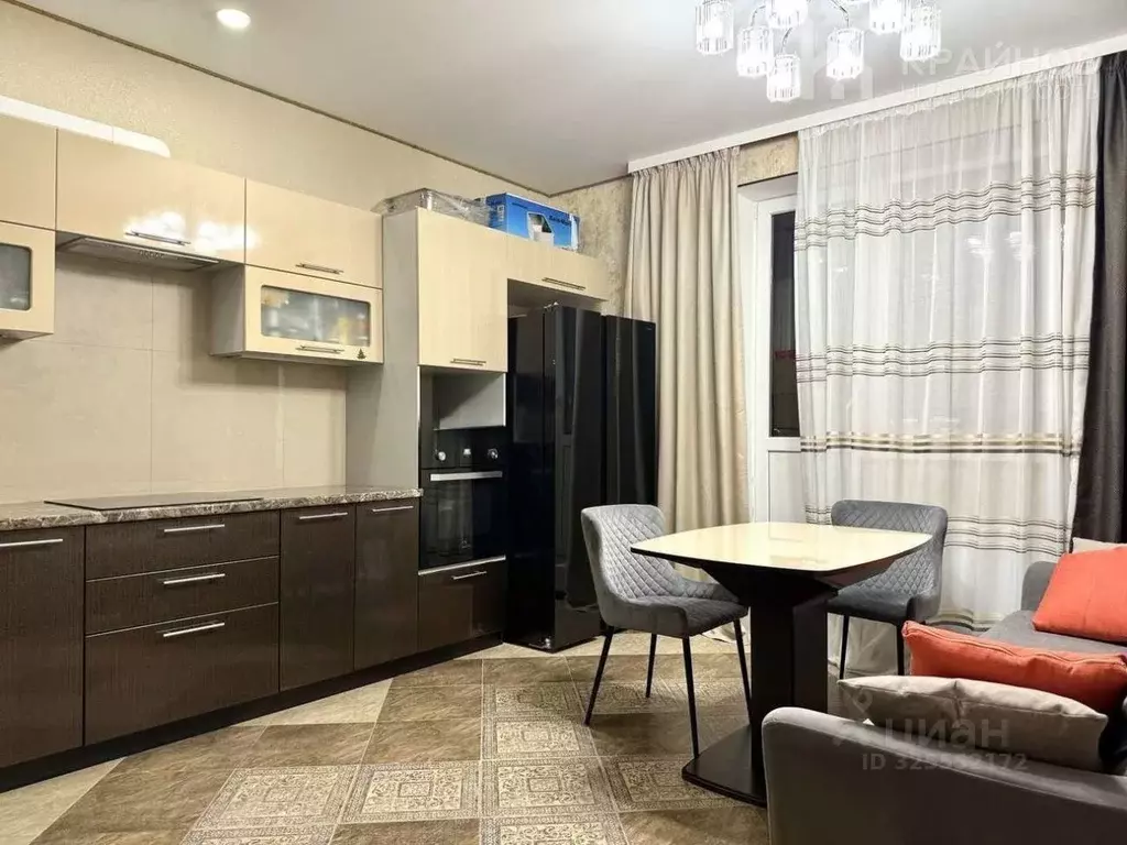 3-к кв. Воронежская область, Воронеж ул. Ломоносова, 84 (76.3 м) - Фото 1