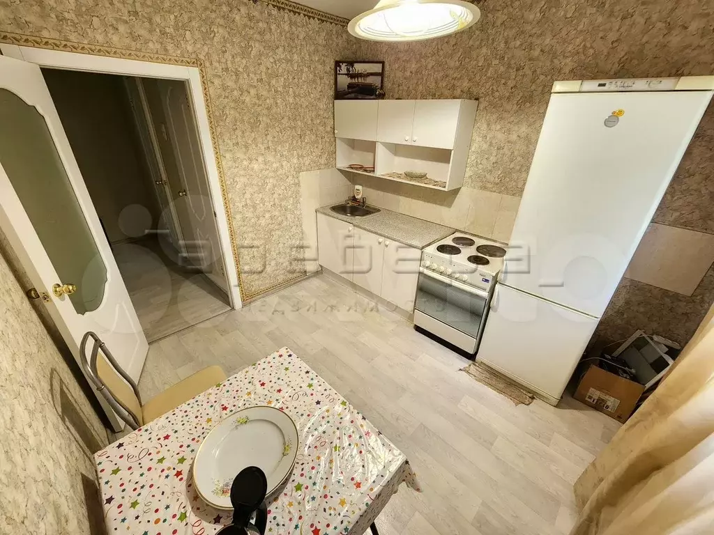 1-к. квартира, 40 м, 2/9 эт. - Фото 0