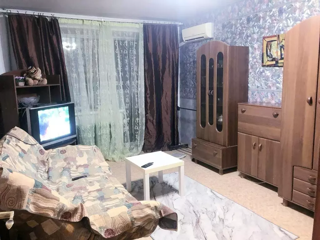 1-к кв. Волгоградская область, Волгоград ул. Батова, 1 (36.0 м) - Фото 0