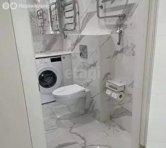 3-комнатная квартира: Калининград, улица Генерала Галицкого, 33 (65 м) - Фото 1