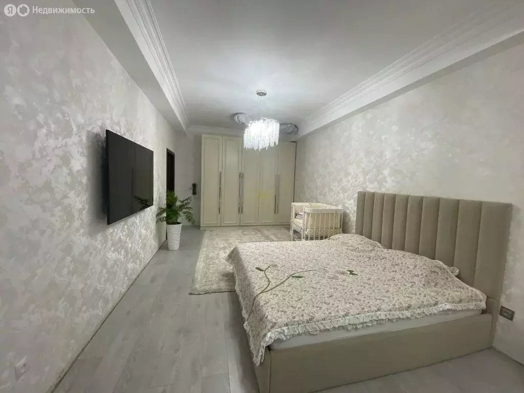 1-комнатная квартира: Махачкала, улица Перова, 21А (54 м) - Фото 0