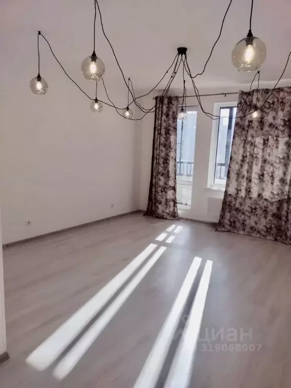 Студия Санкт-Петербург аллея Арцеуловская, 17 (29.4 м) - Фото 0