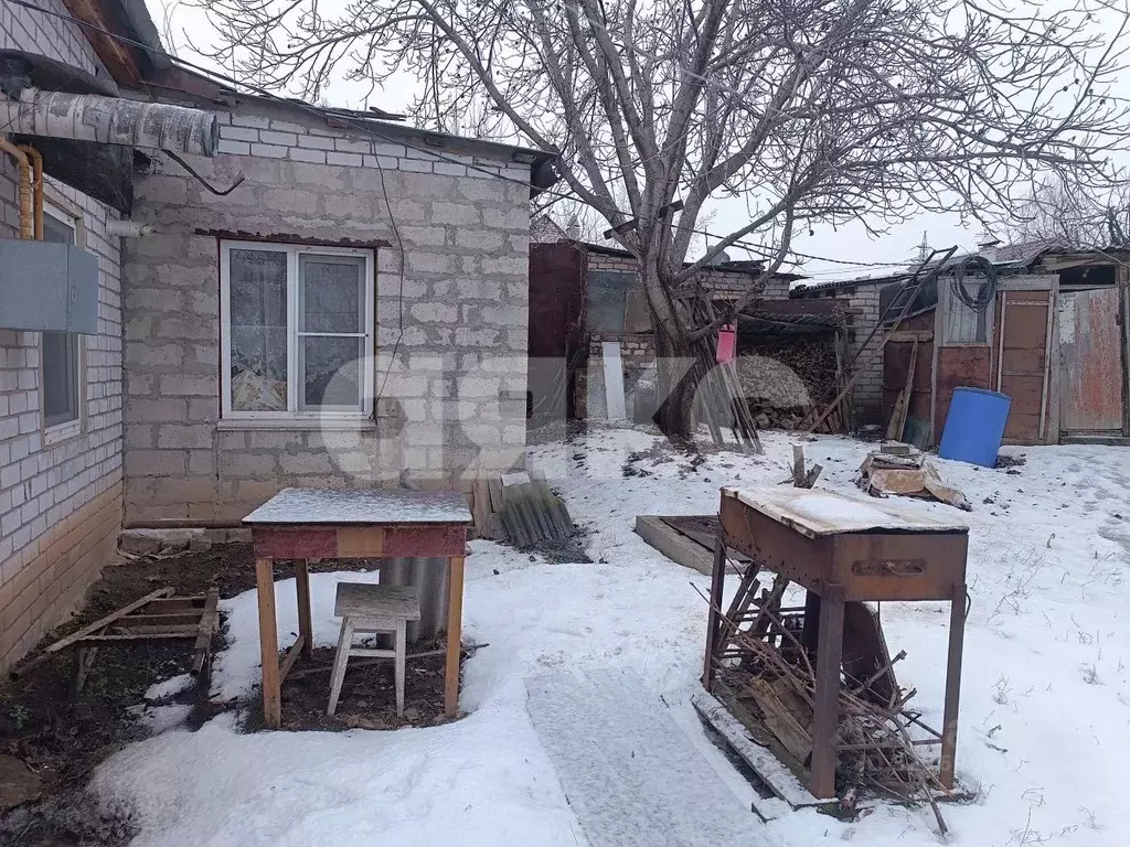 Дом в Волгоградская область, Волгоград пл. Белинского (106 м) - Фото 2