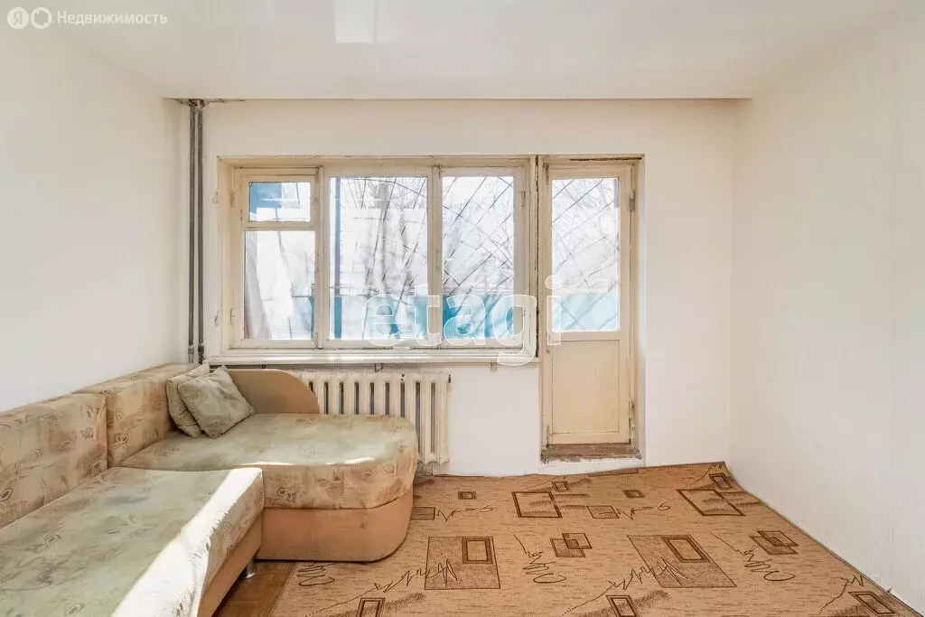 Квартира-студия: Тюмень, улица Мельникайте, 113 (17.1 м) - Фото 1