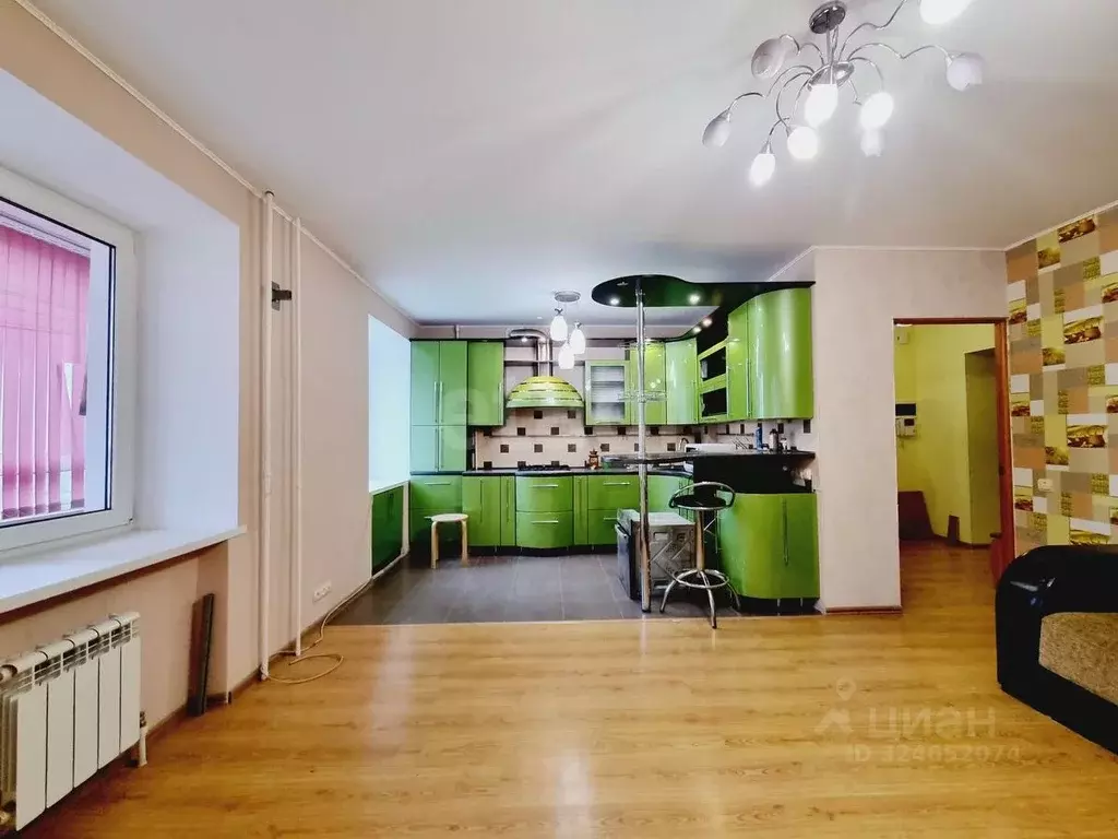 4-к кв. Смоленская область, Ярцево просп. Металлургов, 26 (98.0 м) - Фото 1