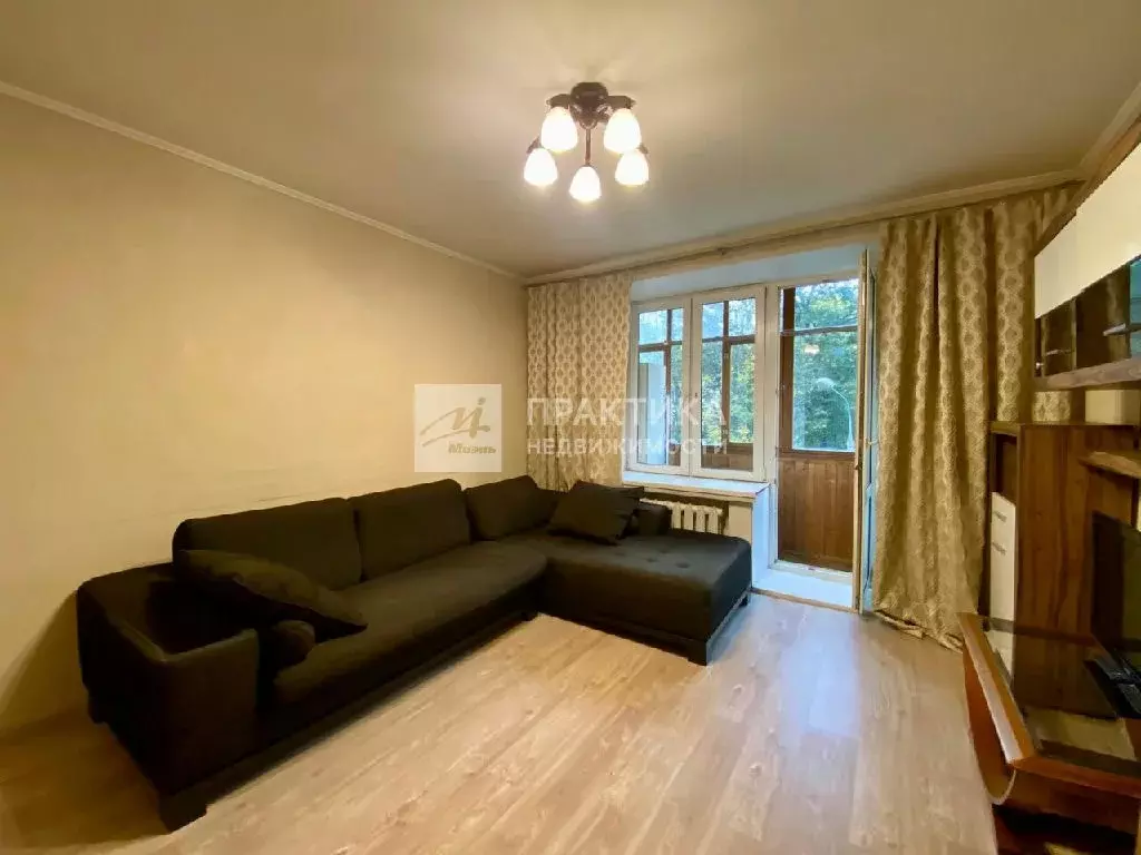 Продается 3-комнатная квартира - Фото 2