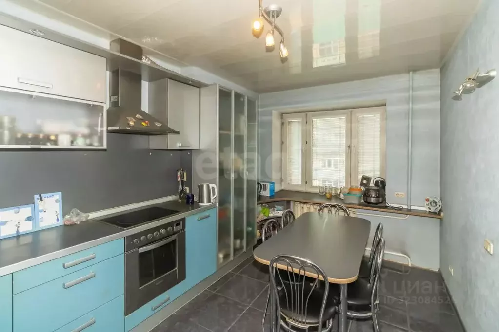 3-к кв. Челябинская область, Челябинск просп. Ленина, 38 (95.8 м) - Фото 1