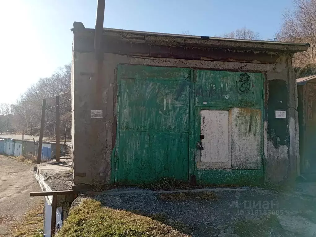 Гараж в Камчатский край, Петропавловск-Камчатский ул. Капитана ... - Фото 1