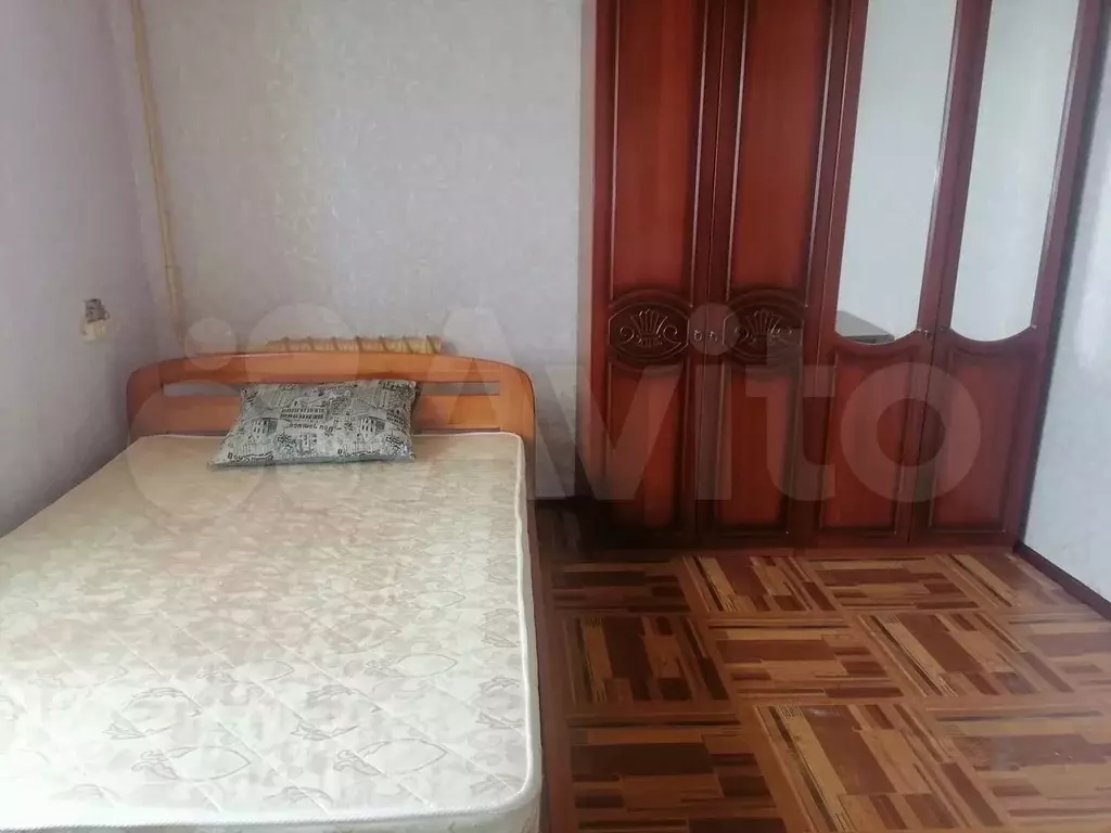 Комната 14 м в 6-к., 4/5 эт. - Фото 0