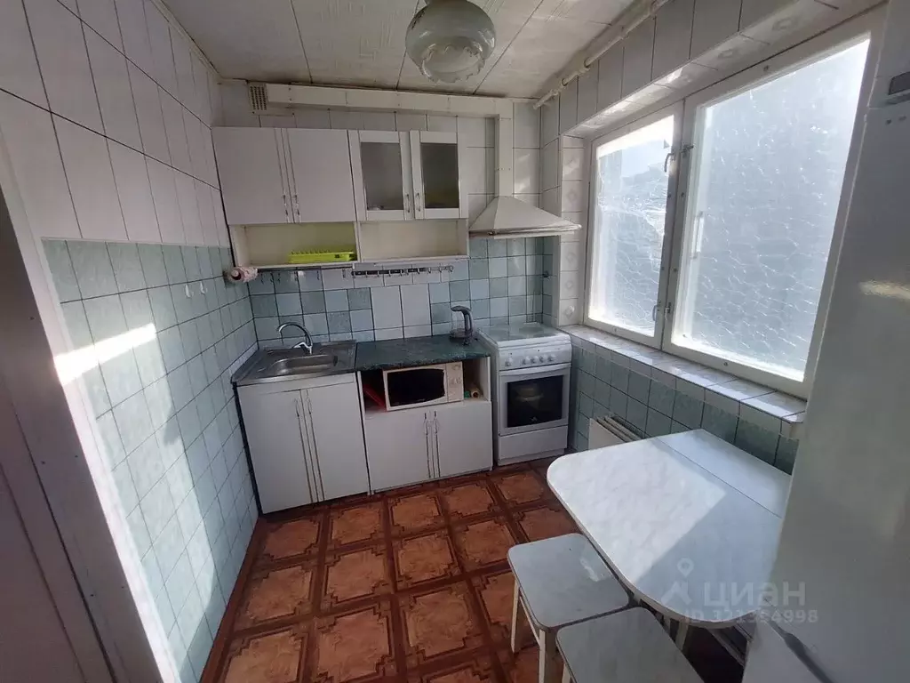 2-к кв. Самарская область, Тольятти 12-й кв-л, бул. Гая, 5 (47.0 м) - Фото 1