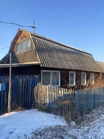 Дом в Красноярский край, Березовский район, Бархатовский сельсовет, д. ... - Фото 0