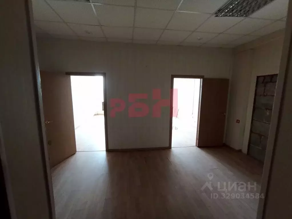 Офис в Курганская область, Курган Автозаводская ул., 5 (20 м) - Фото 1