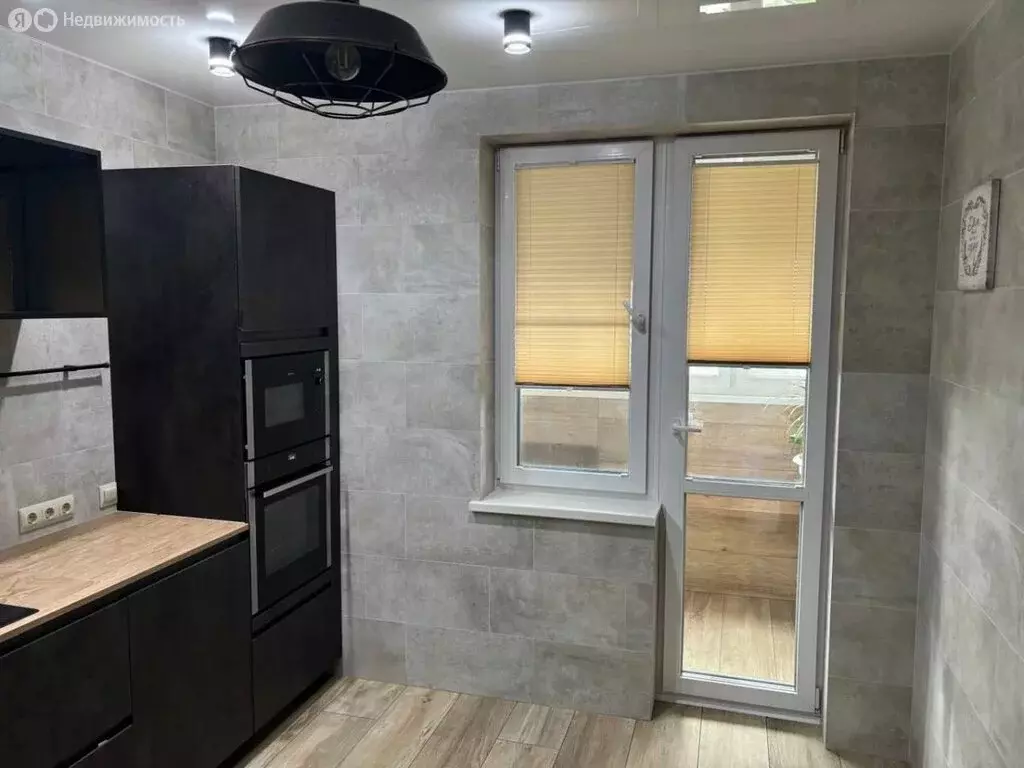 3-комнатная квартира: Калининград, Орудийная улица, 32Б (94.7 м) - Фото 2