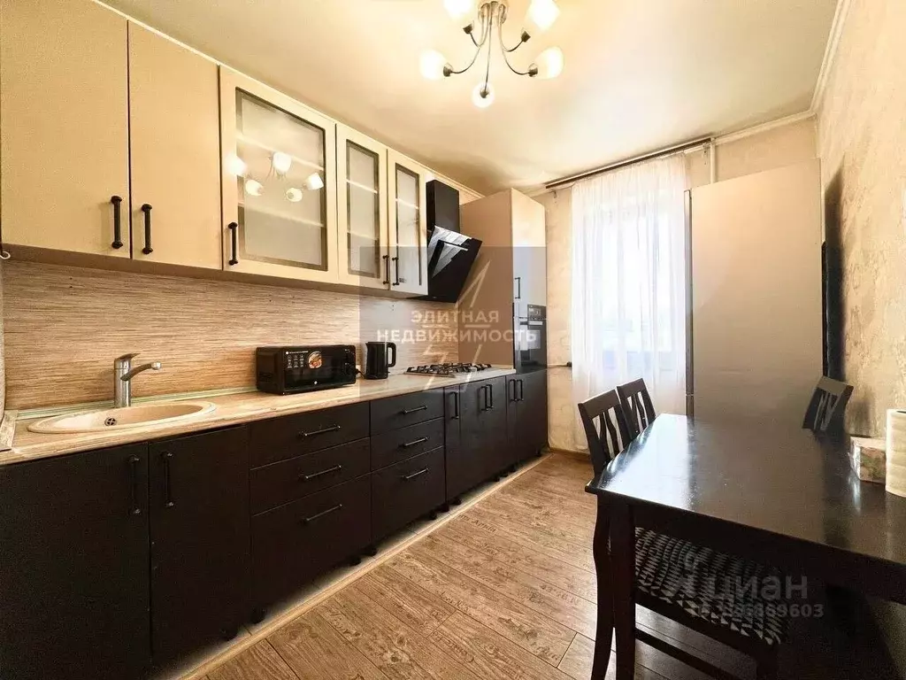 2-к кв. Татарстан, Казань просп. Победы, 190 (60.0 м) - Фото 0