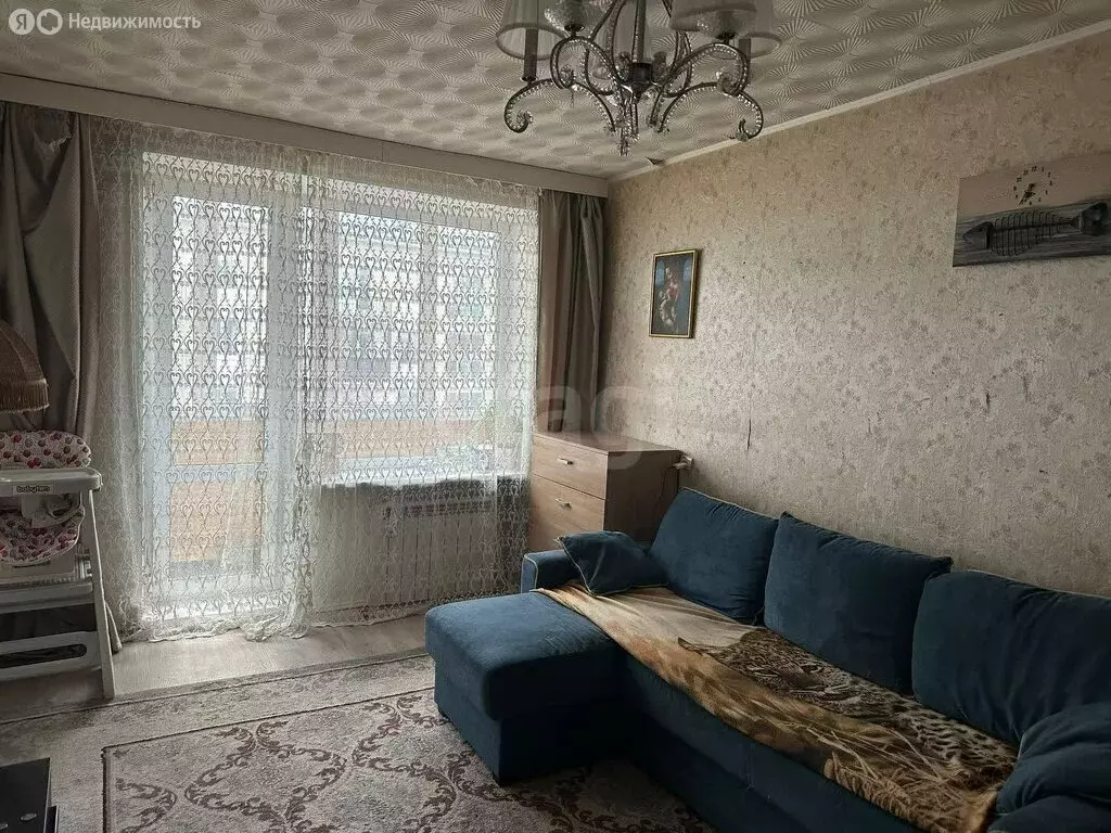 3-комнатная квартира: Санкт-Петербург, улица Орджоникидзе, 34 (56.6 м) - Фото 1