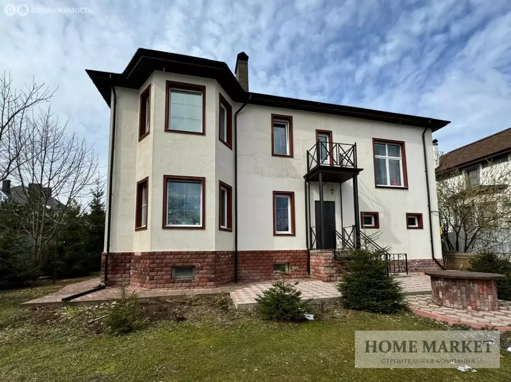 Дом в Лобня, улица Братьев Улюшкиных, 49 (300 м) - Фото 1