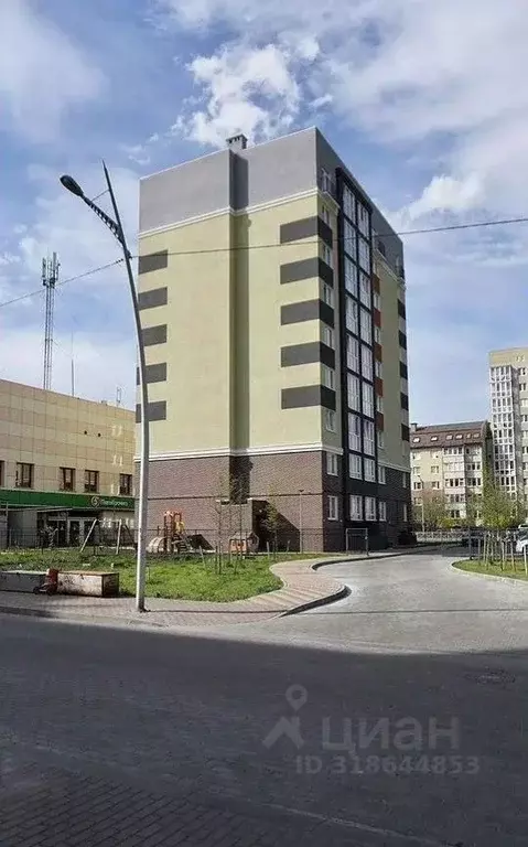 3-к кв. Калининградская область, Калининград ул. Николая Карамзина, ... - Фото 0