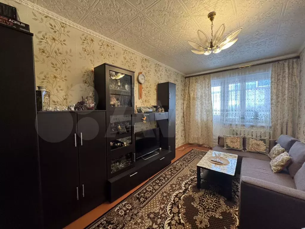 3-к. квартира, 60,5 м, 2/2 эт. - Фото 0