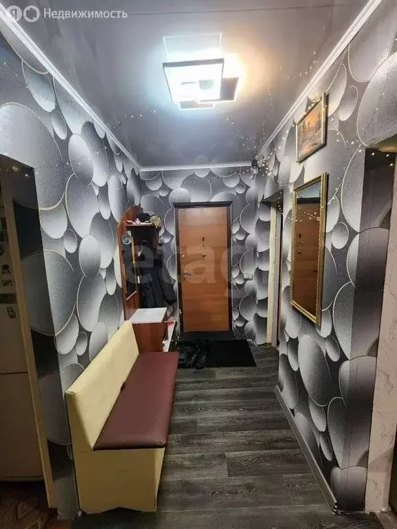 3-комнатная квартира: Улан-Удэ, микрорайон Стеклозавод, Хрустальная ... - Фото 1