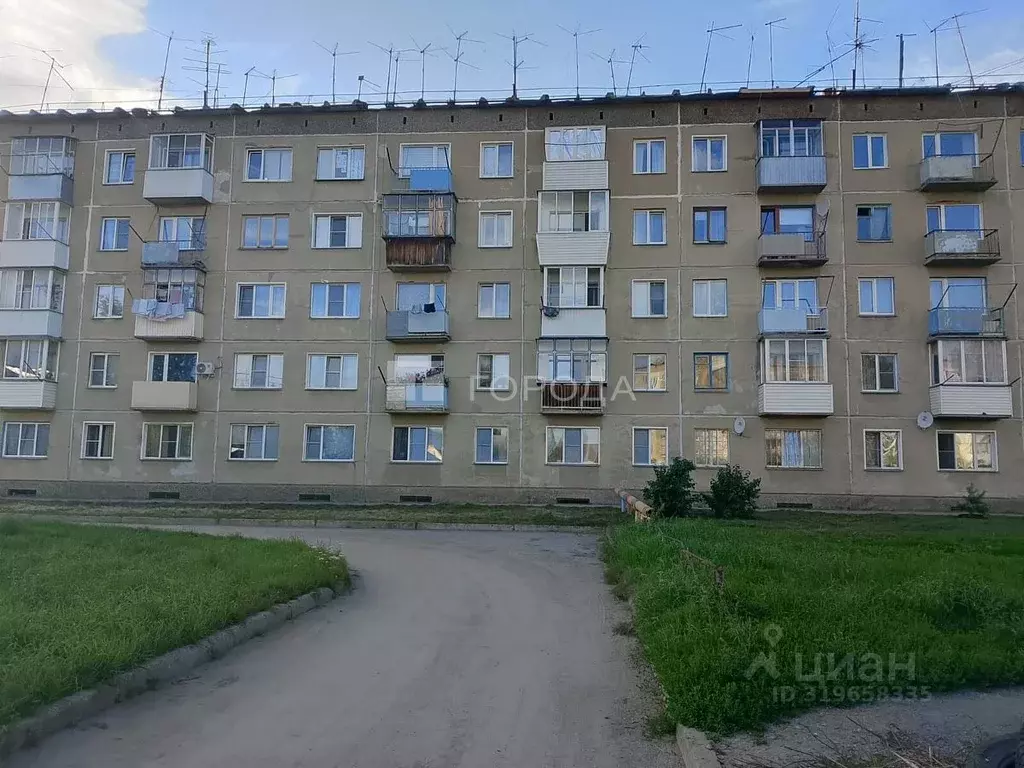 2-к кв. Новосибирская область, Новосибирский район, с. Криводановка, ... - Фото 0