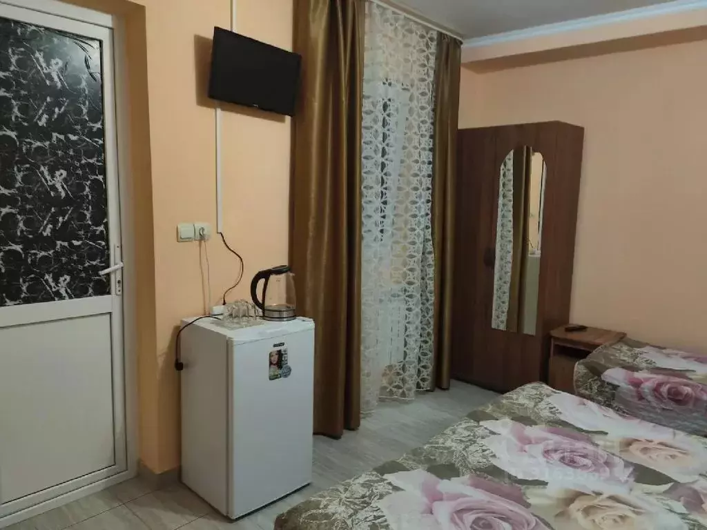 Комната Краснодарский край, Сочи пос. Лоо, ул. Разина, 17/6 - Фото 0